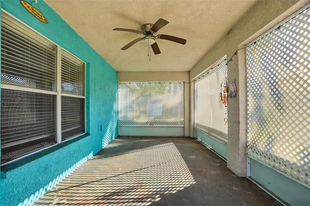 For Sale: $334,900 (4 beds, 2 baths, 2546 Square Feet)