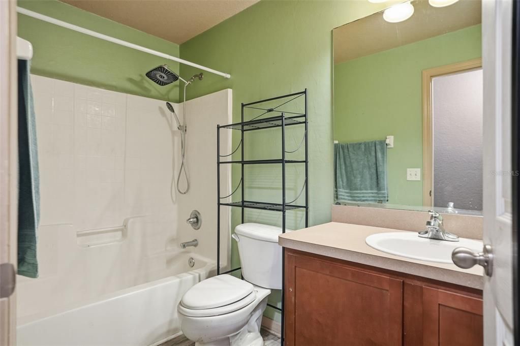 For Sale: $334,900 (4 beds, 2 baths, 2546 Square Feet)