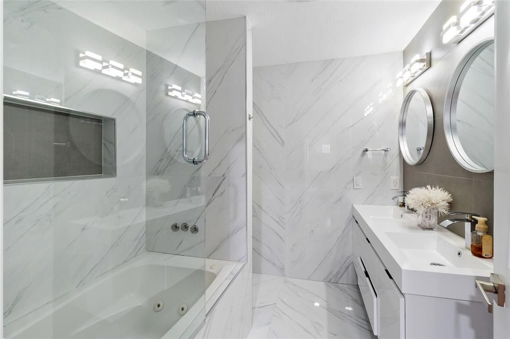 出租: $3,000 (3 贝兹, 2 浴室, 1300 平方英尺)