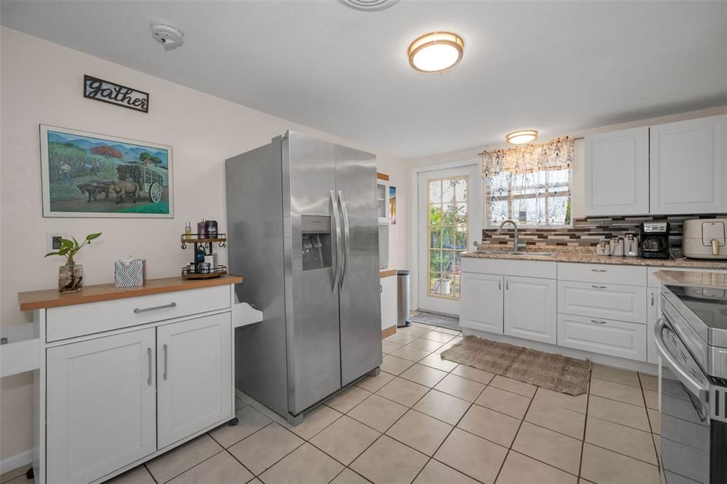 En Venta: $259,000 (2 camas, 2 baños, 1200 Pies cuadrados)