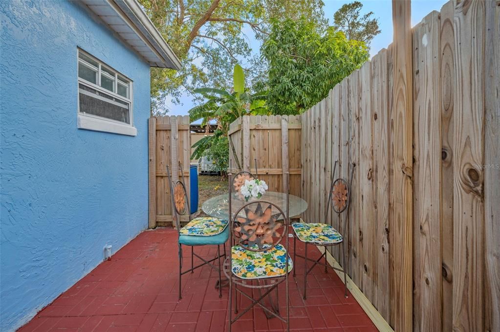 En Venta: $259,000 (2 camas, 2 baños, 1200 Pies cuadrados)