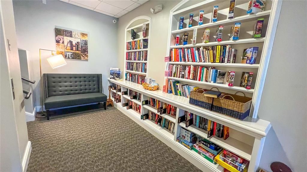 For Sale: $510,000 (2 beds, 2 baths, 1345 Square Feet)