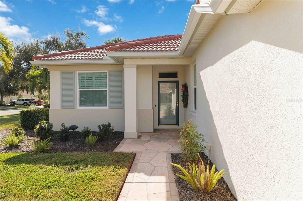 For Sale: $510,000 (2 beds, 2 baths, 1345 Square Feet)