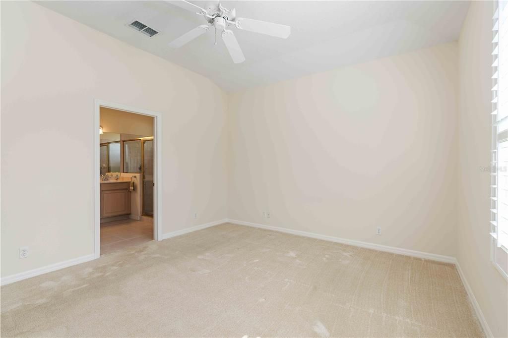 For Sale: $510,000 (2 beds, 2 baths, 1345 Square Feet)