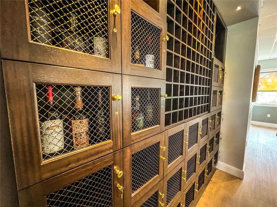 For Sale: $510,000 (2 beds, 2 baths, 1345 Square Feet)