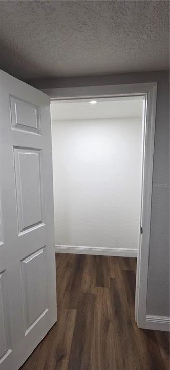 For Sale: $255,000 (3 beds, 2 baths, 1702 Square Feet)