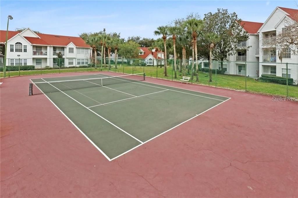 出租: $1,395 (1 贝兹, 1 浴室, 754 平方英尺)