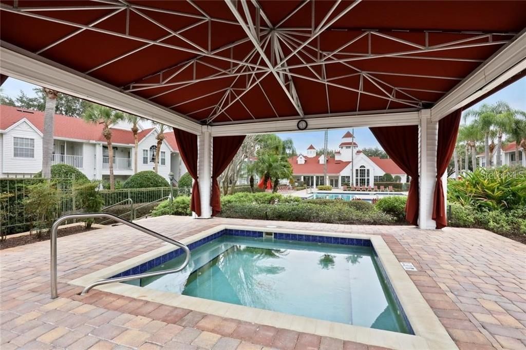 出租: $1,395 (1 贝兹, 1 浴室, 754 平方英尺)