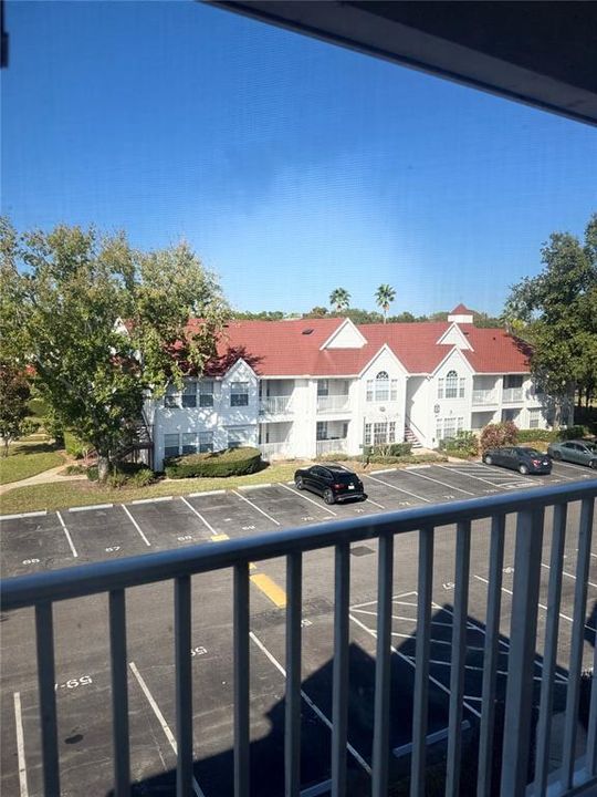 出租: $1,395 (1 贝兹, 1 浴室, 754 平方英尺)