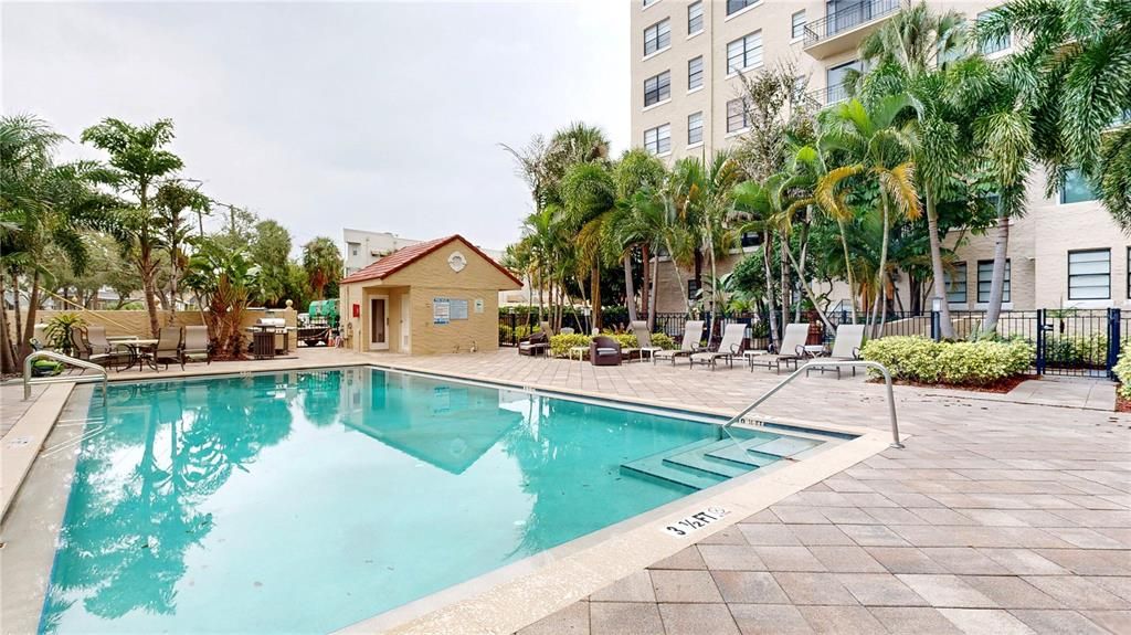 На продажу: $248,000 (1 спален, 1 ванн, 750 Квадратных фут)