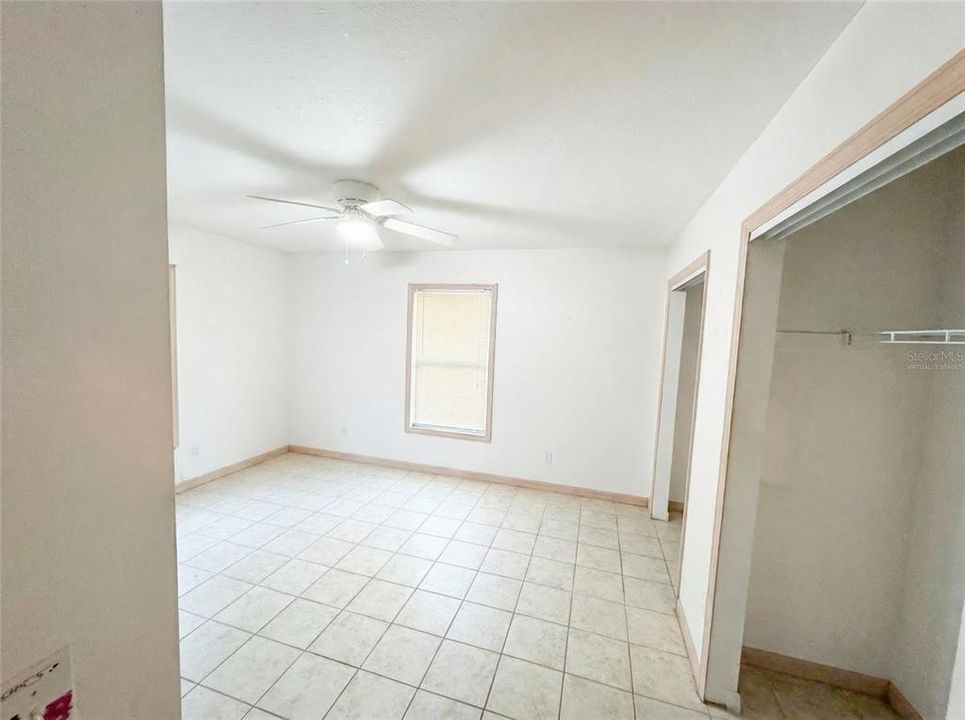 En Venta: $410,000 (3 camas, 1 baños, 1593 Pies cuadrados)