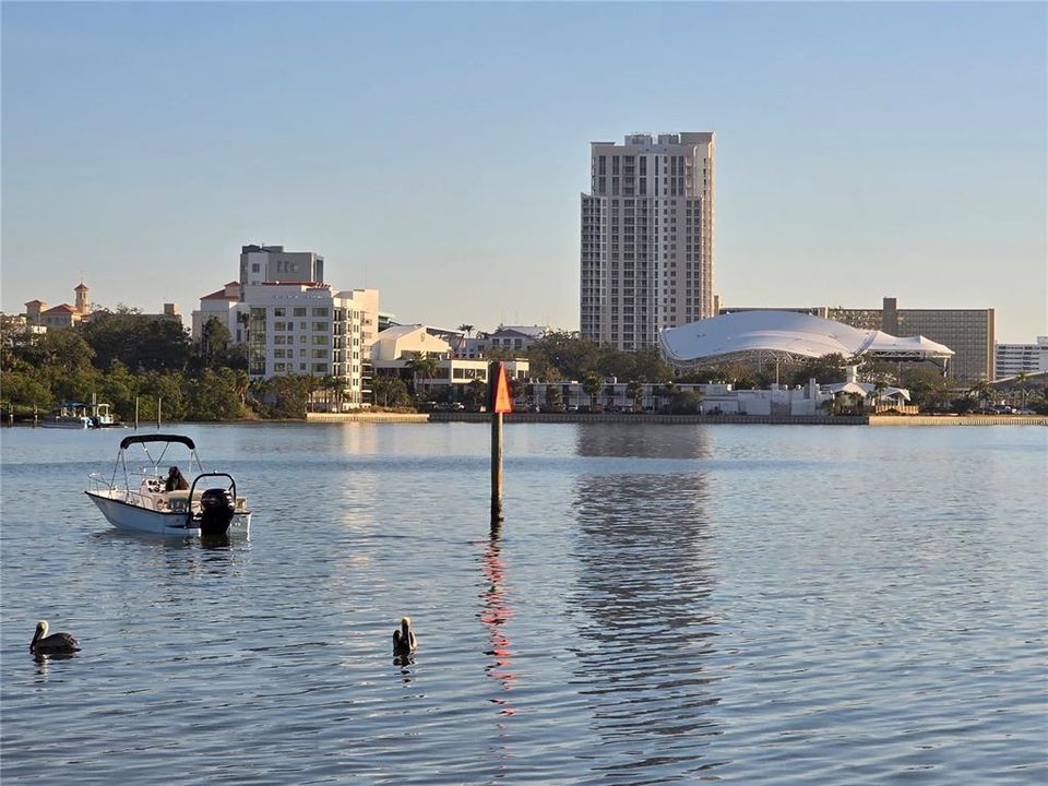 For Sale: $649,000 (3 beds, 3 baths, 2192 Square Feet)