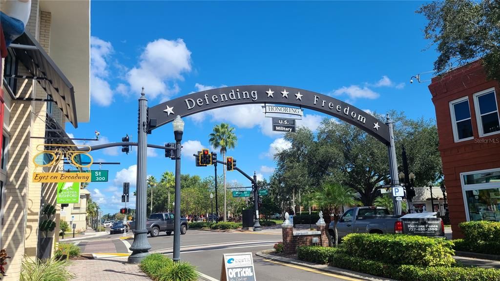 For Sale: $649,000 (3 beds, 3 baths, 2192 Square Feet)