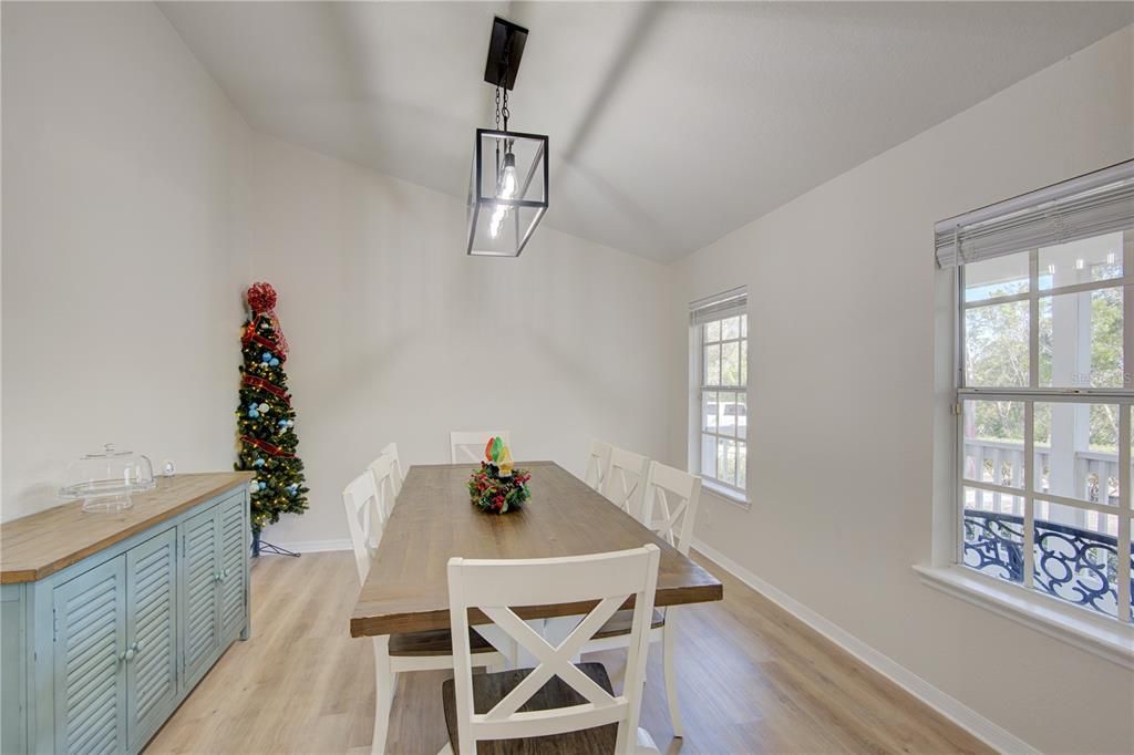 For Sale: $624,000 (4 beds, 3 baths, 2567 Square Feet)