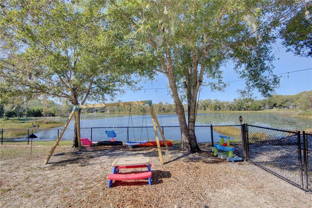 For Sale: $624,000 (4 beds, 3 baths, 2567 Square Feet)