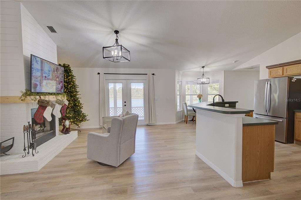 For Sale: $624,000 (4 beds, 3 baths, 2567 Square Feet)