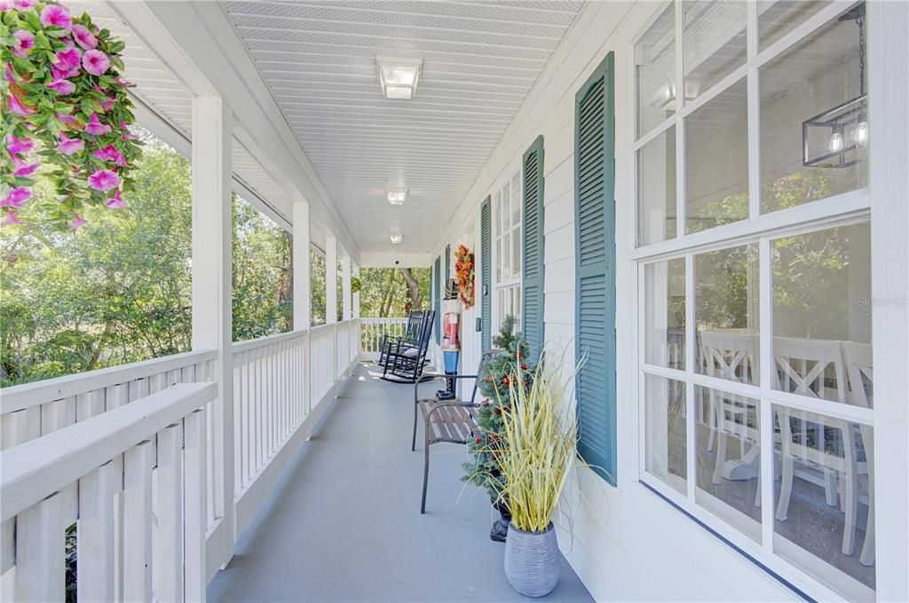 For Sale: $624,000 (4 beds, 3 baths, 2567 Square Feet)