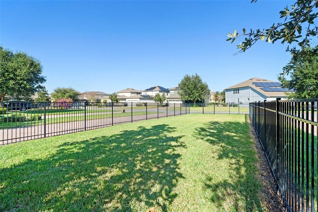 На продажу: $599,000 (4 спален, 3 ванн, 2696 Квадратных фут)