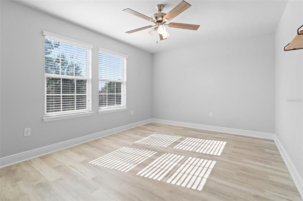 На продажу: $599,000 (4 спален, 3 ванн, 2696 Квадратных фут)