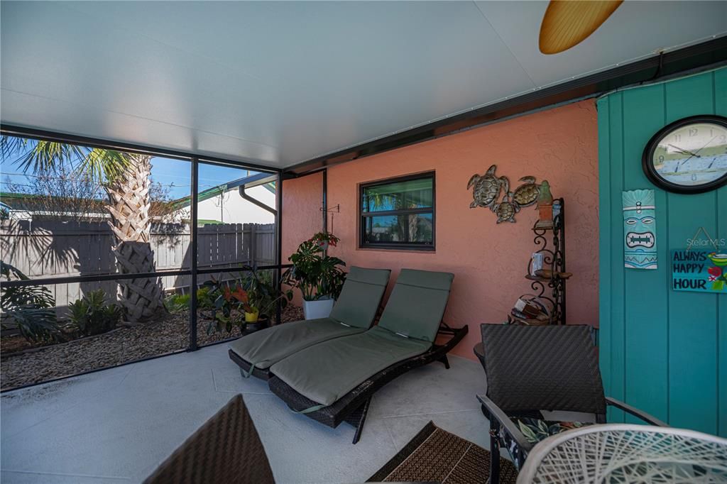 For Sale: $379,000 (2 beds, 2 baths, 1147 Square Feet)