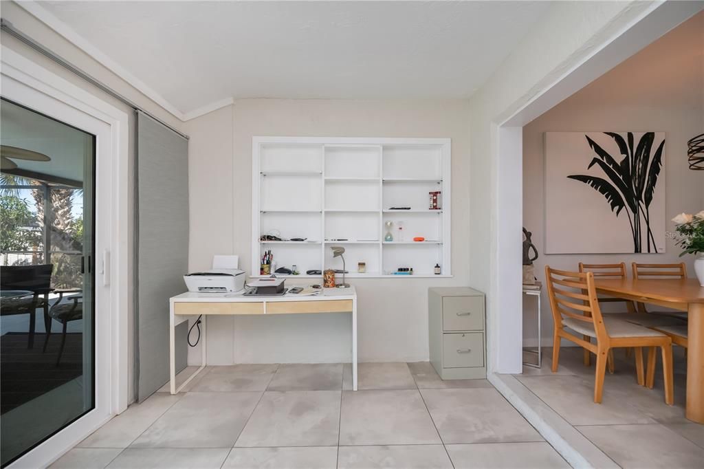 For Sale: $379,000 (2 beds, 2 baths, 1147 Square Feet)