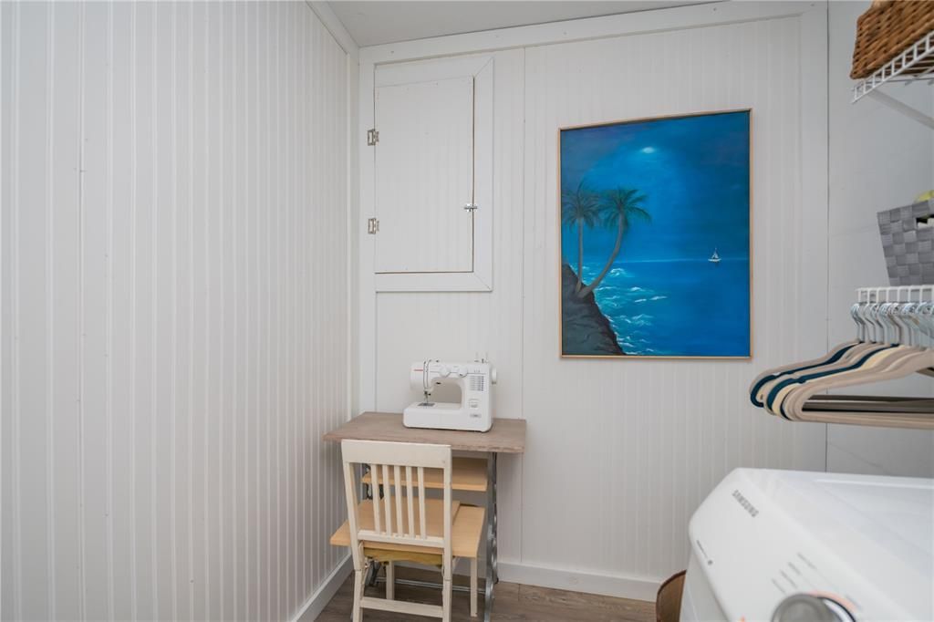 For Sale: $379,000 (2 beds, 2 baths, 1147 Square Feet)