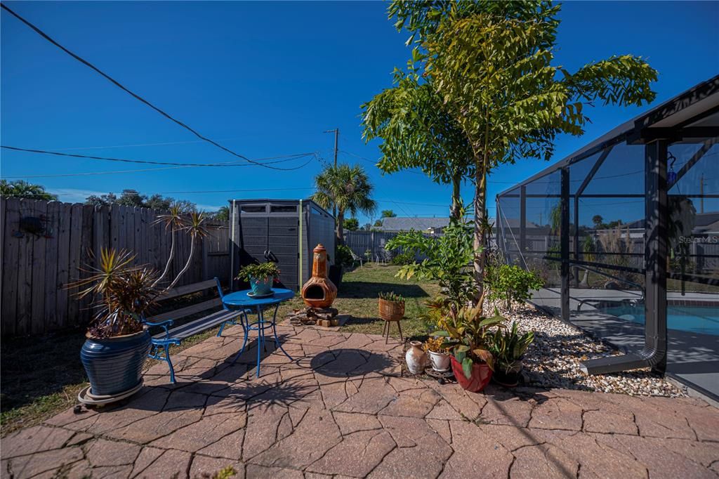 For Sale: $379,000 (2 beds, 2 baths, 1147 Square Feet)