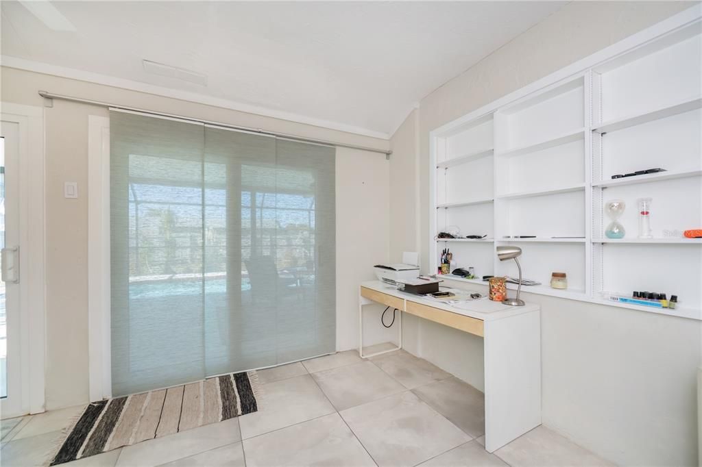 For Sale: $379,000 (2 beds, 2 baths, 1147 Square Feet)