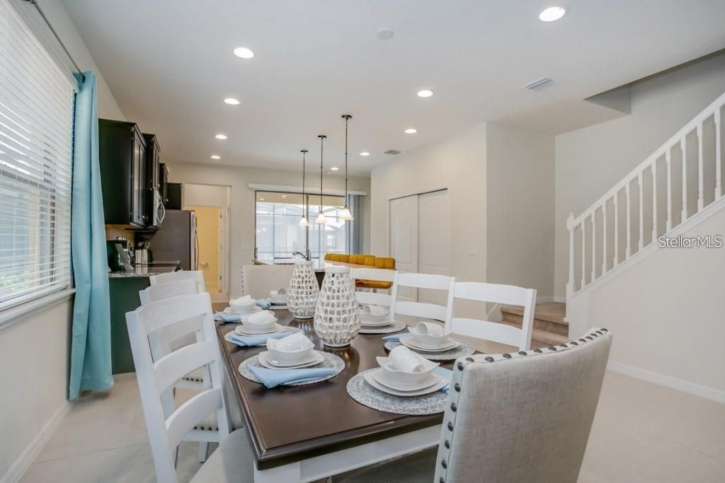 For Rent: $3,100 (5 beds, 5 baths, 2598 Square Feet)