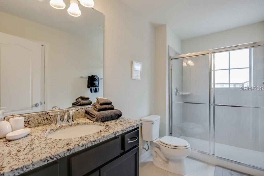 For Rent: $3,100 (5 beds, 5 baths, 2598 Square Feet)