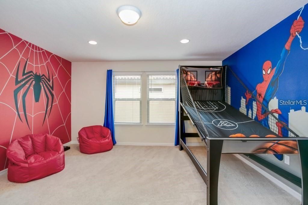 For Rent: $3,100 (5 beds, 5 baths, 2598 Square Feet)