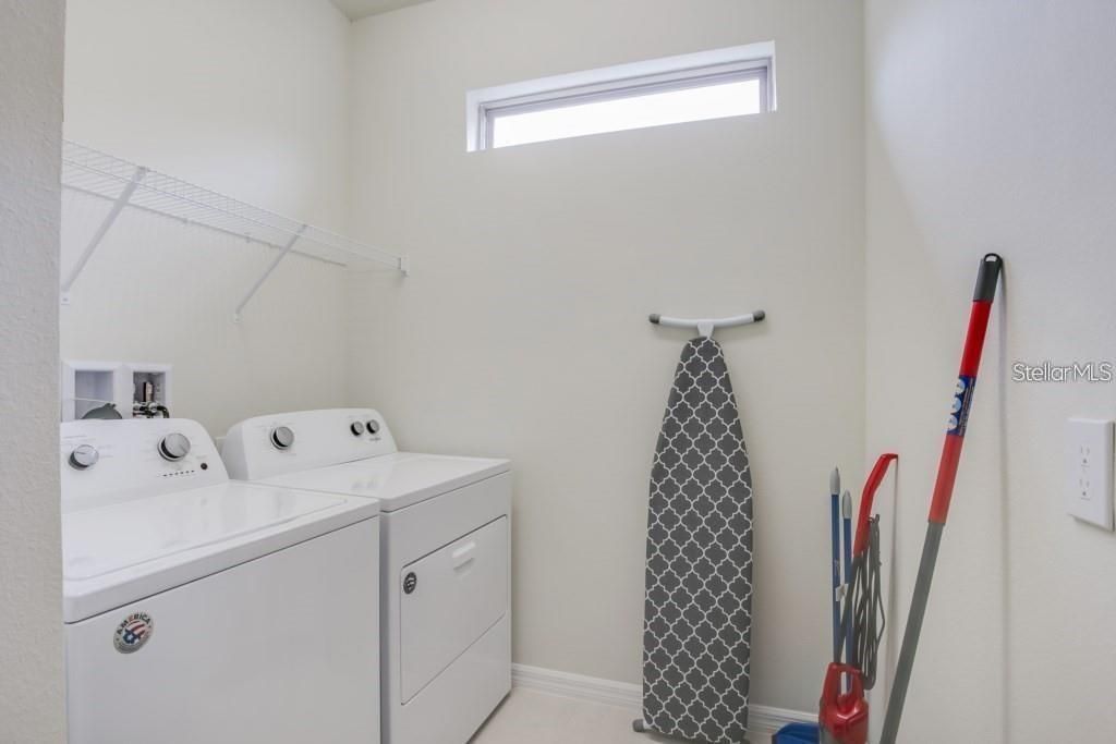 For Rent: $3,100 (5 beds, 5 baths, 2598 Square Feet)