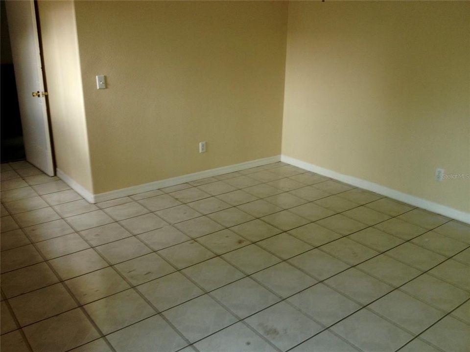 For Rent: $1,870 (3 beds, 2 baths, 1166 Square Feet)