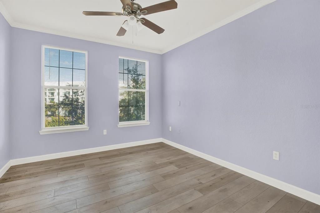 For Rent: $2,100 (1 beds, 1 baths, 800 Square Feet)