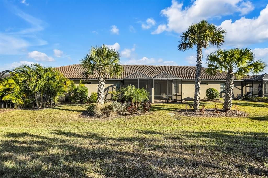 For Rent: $3,000 (2 beds, 2 baths, 1458 Square Feet)