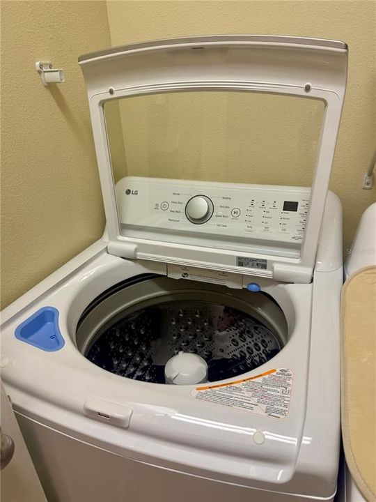 En Venta: $272,000 (2 camas, 2 baños, 1496 Pies cuadrados)