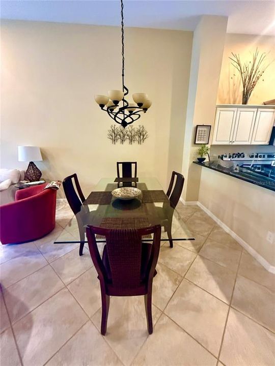 En Venta: $272,000 (2 camas, 2 baños, 1496 Pies cuadrados)