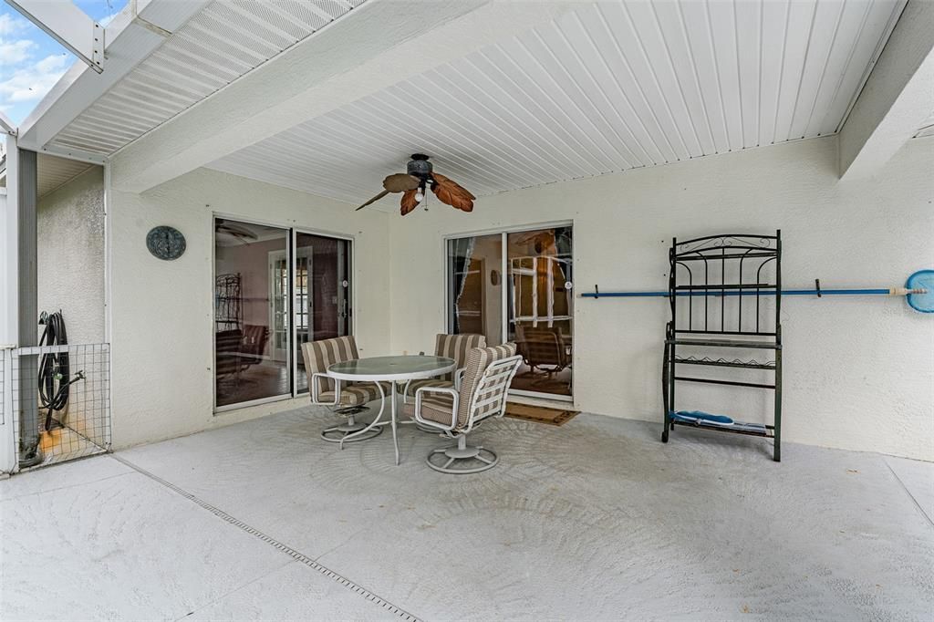 Active With Contract: $360,000 (3 beds, 2 baths, 1867 Square Feet)