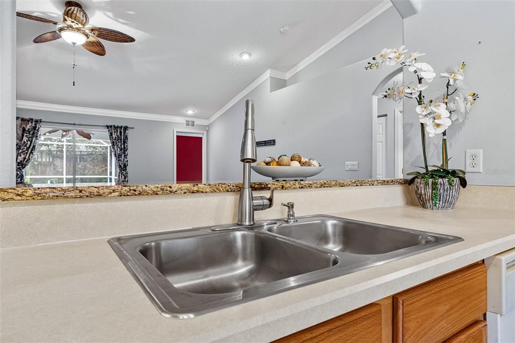 Active With Contract: $360,000 (3 beds, 2 baths, 1867 Square Feet)