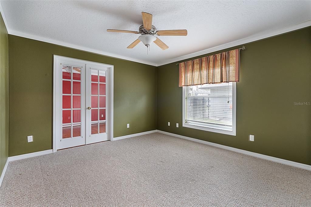 Active With Contract: $360,000 (3 beds, 2 baths, 1867 Square Feet)