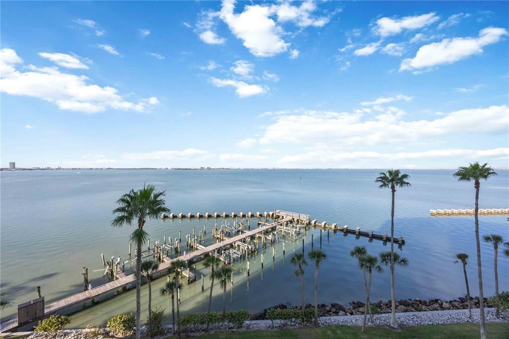 待售: $835,000 (2 贝兹, 2 浴室, 1288 平方英尺)