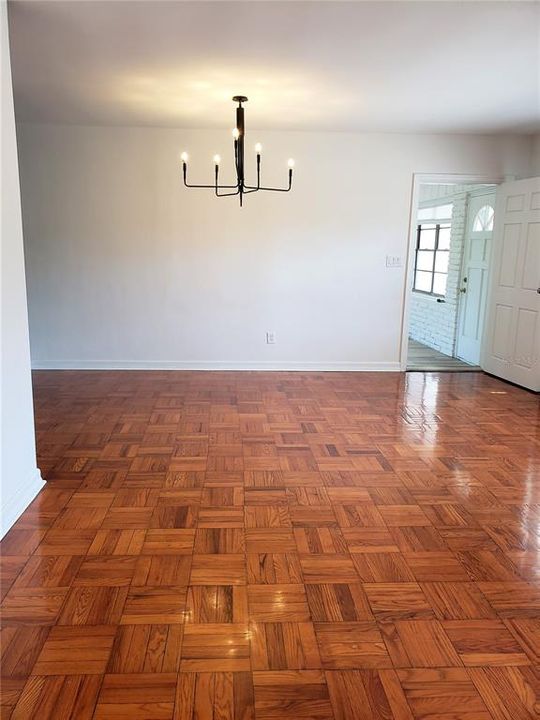 En Renta: $3,300 (3 camas, 2 baños, 1402 Pies cuadrados)