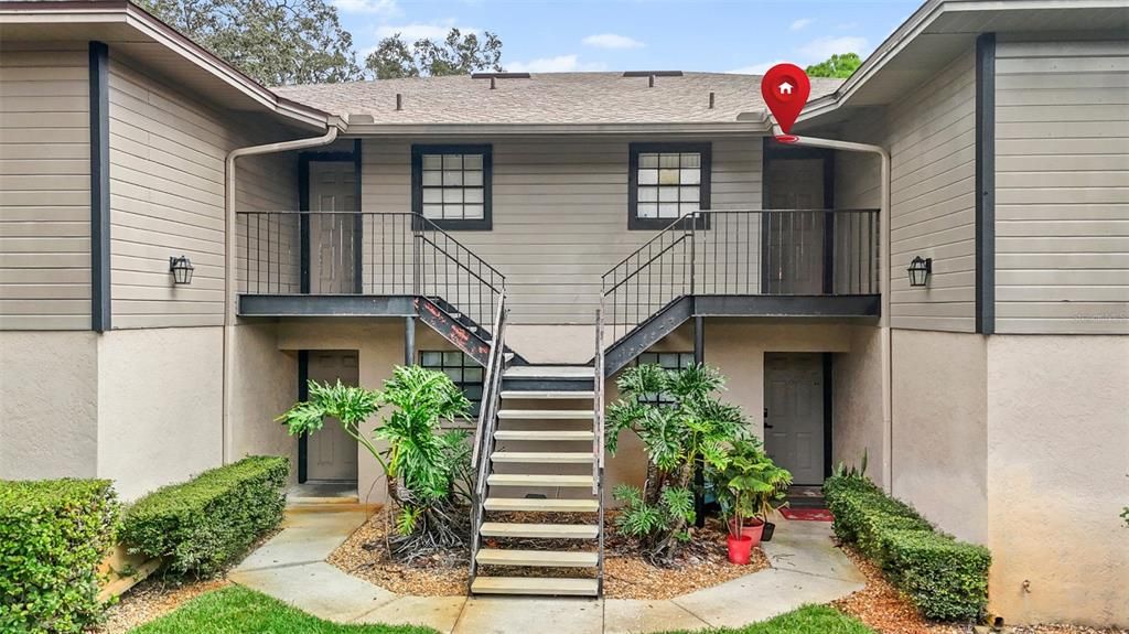 For Sale: $150,000 (2 beds, 2 baths, 943 Square Feet)