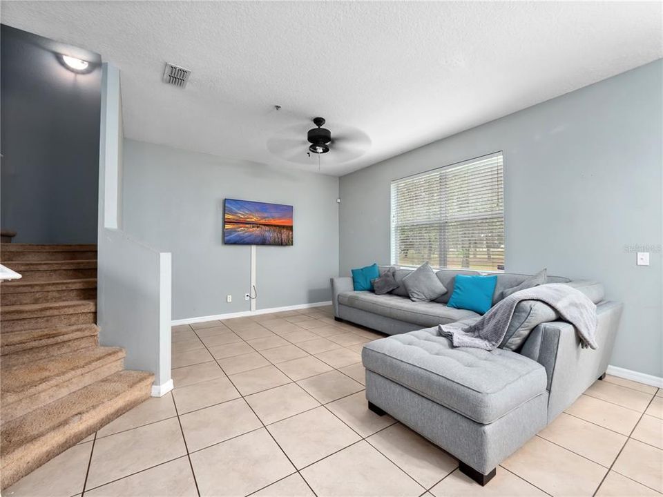 For Sale: $230,000 (3 beds, 2 baths, 1588 Square Feet)