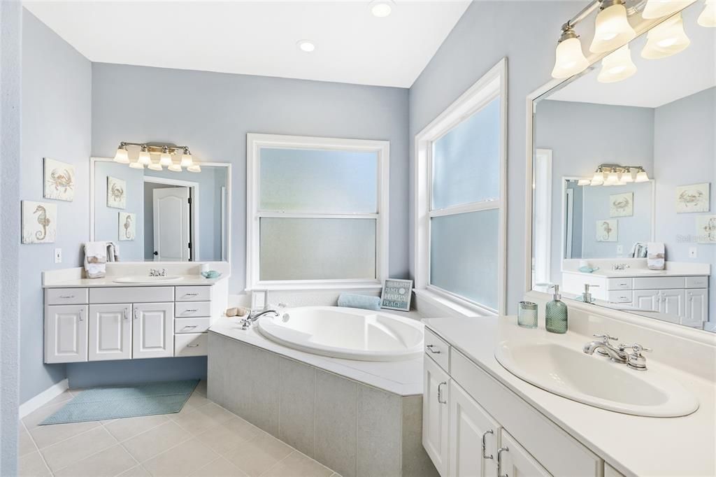 待售: $524,900 (3 贝兹, 2 浴室, 2073 平方英尺)