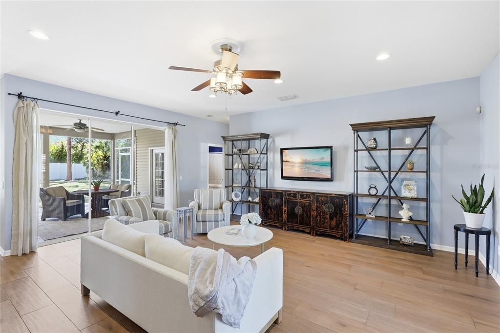 待售: $524,900 (3 贝兹, 2 浴室, 2073 平方英尺)