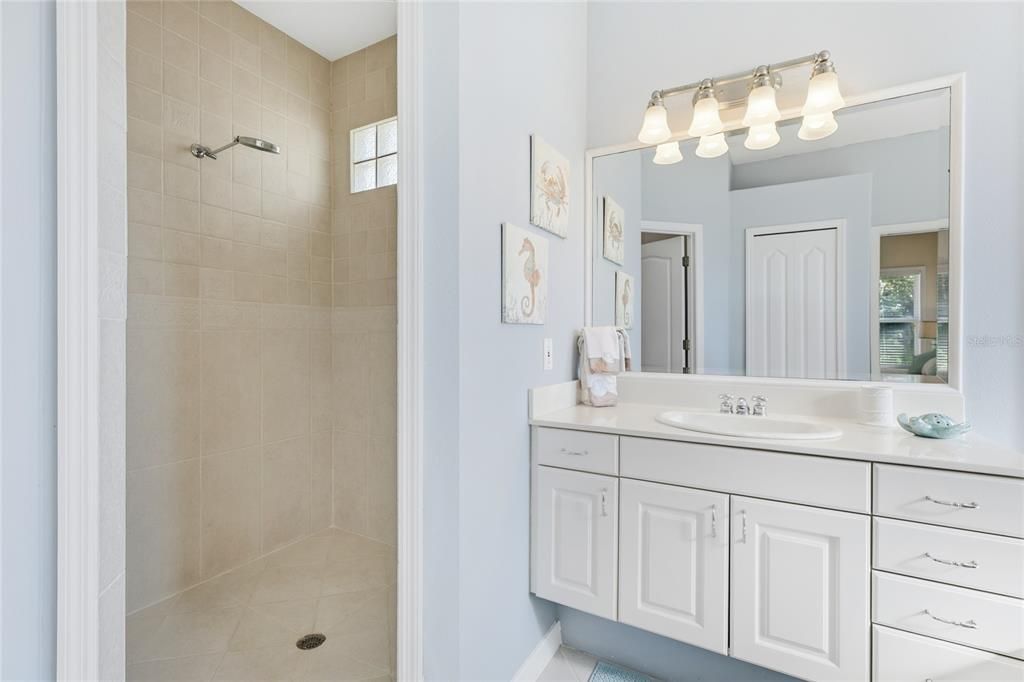 待售: $524,900 (3 贝兹, 2 浴室, 2073 平方英尺)