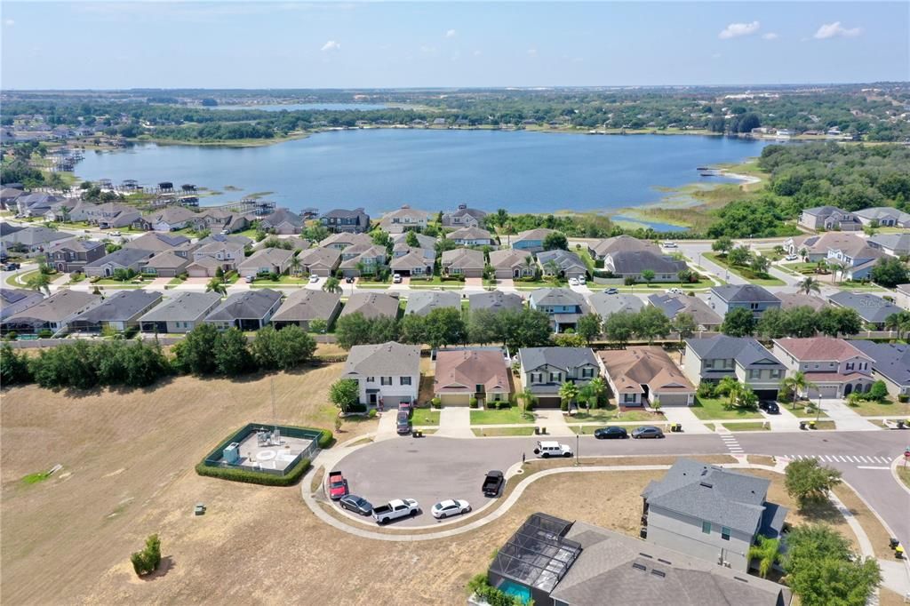 На продажу: $499,900 (3 спален, 2 ванн, 1878 Квадратных фут)