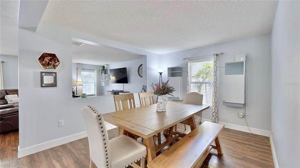 На продажу: $499,900 (3 спален, 2 ванн, 1878 Квадратных фут)