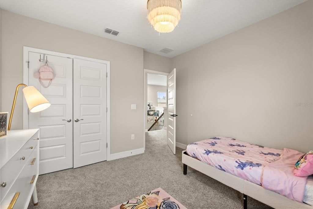 出租: $3,950 (4 贝兹, 3 浴室, 2937 平方英尺)